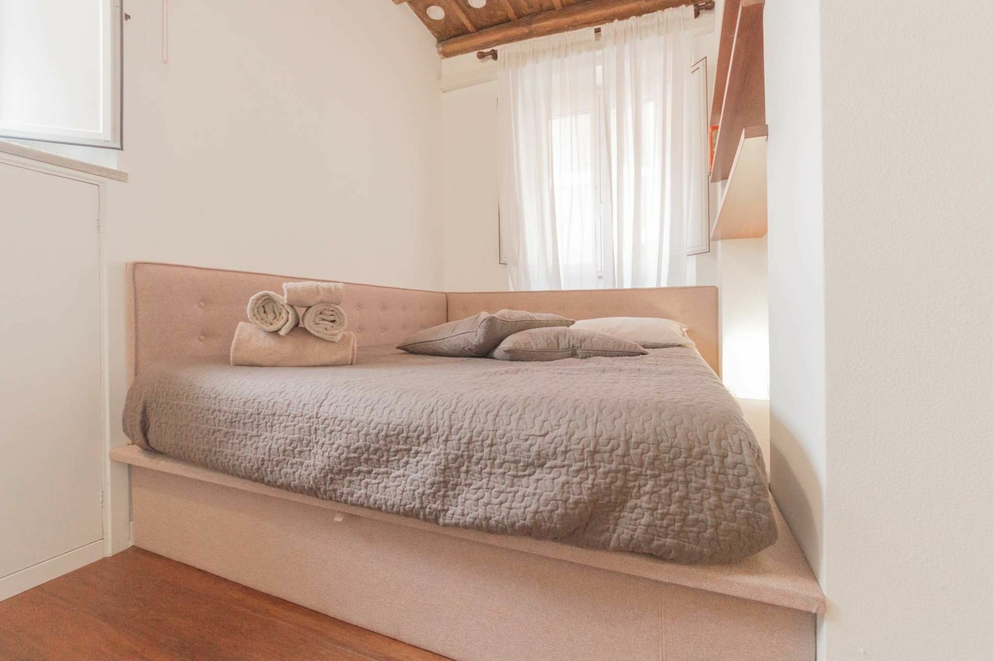 Panieri - Trastevere Apartment Rome Bagian luar foto